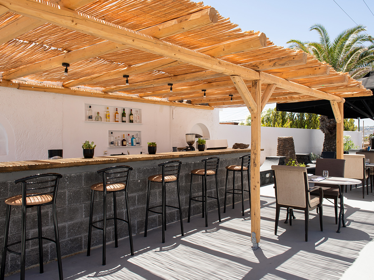 The Noverian Bios Santorini Hotel